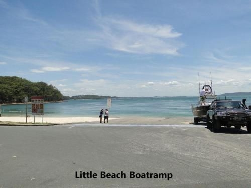 15 'Intrepid', 3 Intrepid Close - right on the beachfront4