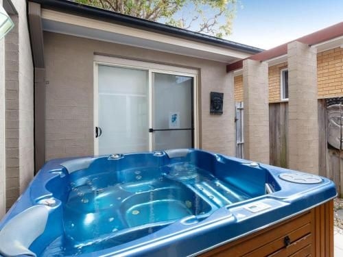 25 Christmas Bush Avenue - aircon, pet friendly, small boat parking & WIFI3
