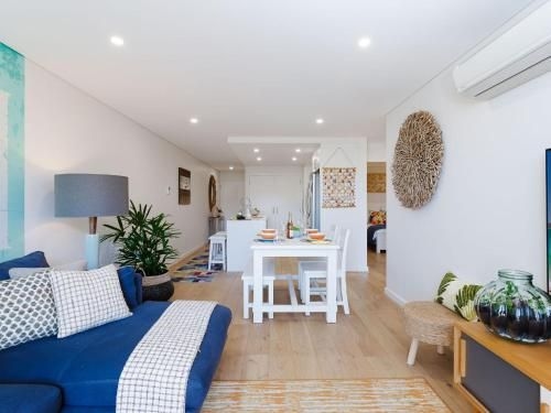 104 'The Shoal' 6-8 Bullecourt Street - linen included & under 200m to beach3