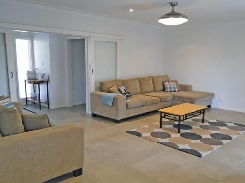 48 Government Road Nelson Bay - access via 7 Thompson Place4