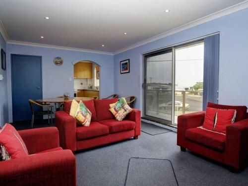Anchorage 7 Beautifully Renovated Close to Rockpool0