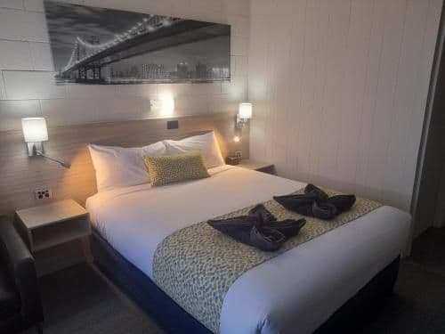 Executive Queen Room