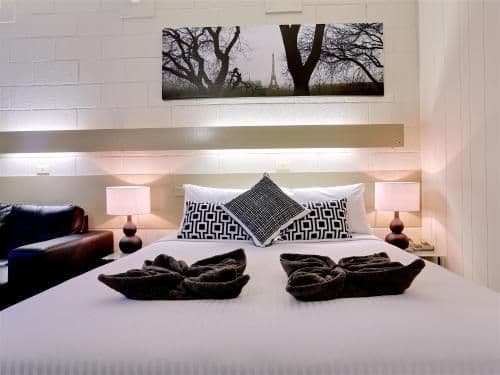 Queen Room
