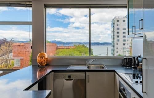 Apartment with Sea View