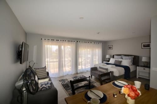 Harrison Grove4