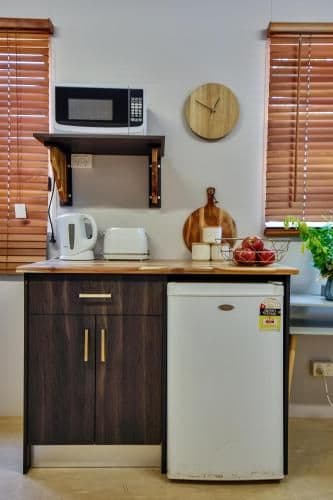 Cabin (Sleeps 4)