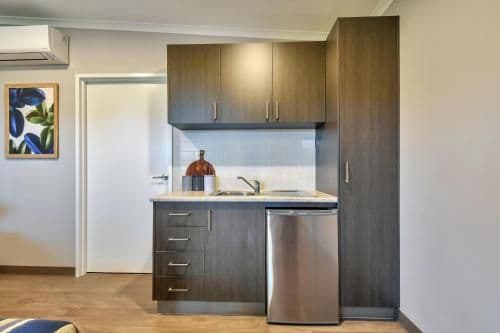 One-Bedroom Bungalow