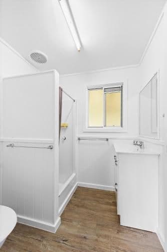Two-Bedroom Cabin - No pets