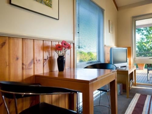 Eastern View Studio4