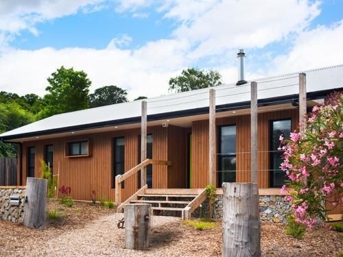 Wombat Hill Lodge1