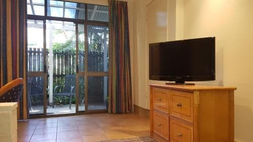Apartment with Garden View