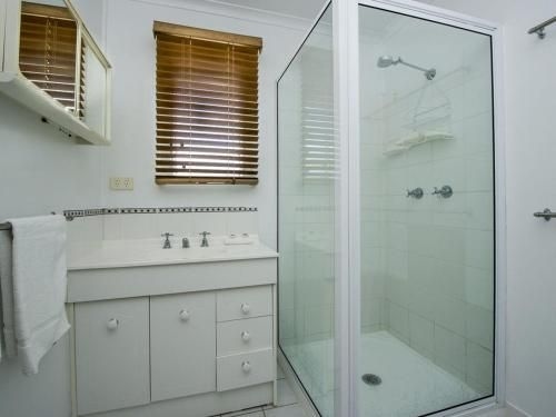 Picnic Bay Apartments Unit 34