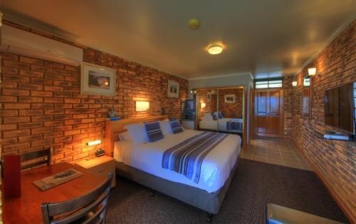 Stanley Village Waterfront Accommodation2