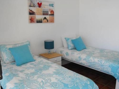 Beachpoint, Unit 202, 28 North Street1