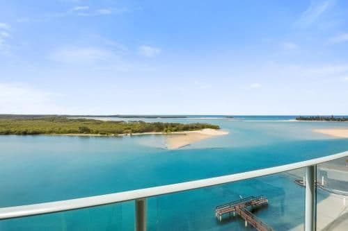 One-Bedroom Apartment with Water View