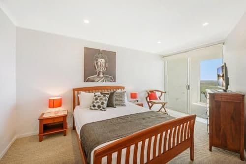 One-Bedroom Apartment with Water View