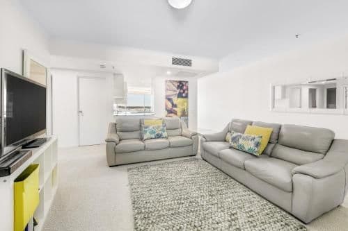 One-Bedroom Apartment with Water View