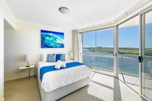 One-Bedroom Apartment with Water View