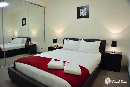 Two-Bedroom Apartment with Balcony - 283 City Road