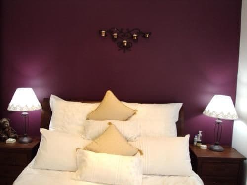 Premium Queen Room with Private Bathroom - Gold