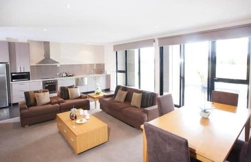 Deluxe Two-Bedroom Apartment