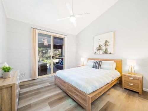 Apartment with Garden View