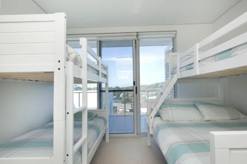 Waterline Penthouse 3043