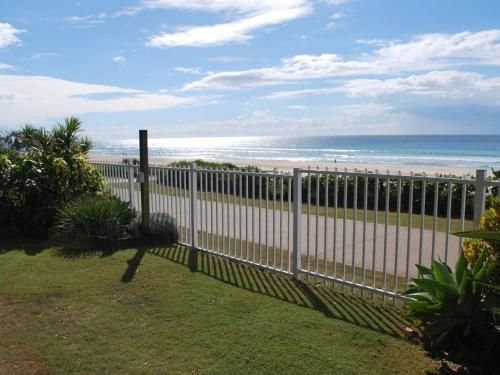 BRIGADINE TUGUN, UNIT 3 (Brigadine Tugun, Unit 3)2