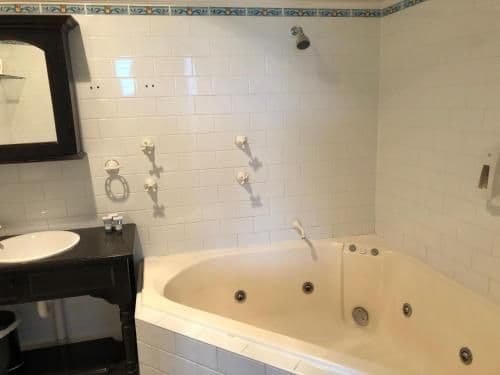 Deluxe Two-Bedroom Suite