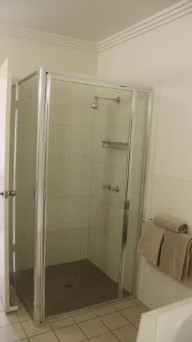 Deluxe Suite with Spa Bath