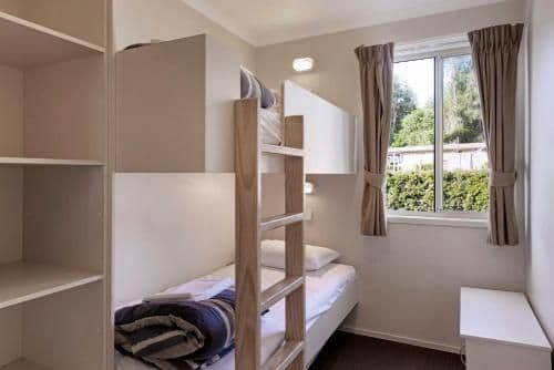 Deluxe 3 Bedroom Cabin