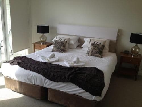 Three-Bedroom Apartment - Casuarina #3