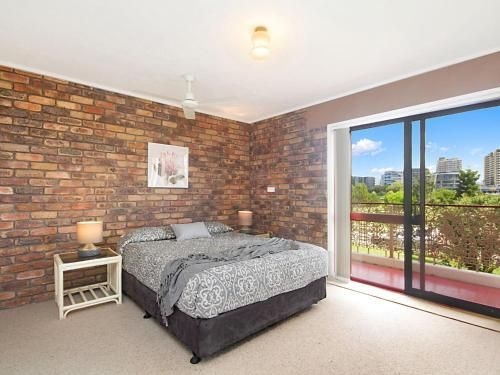 Coral Gardens unit 2 - Water views and easy walk to Twin Towns Services Club2