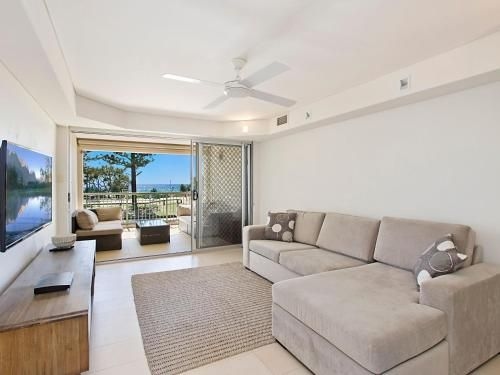 Kingston Court unit 3 - Beachfront unit easy walk to clubs, cafes and restaurants0