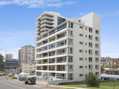 Rainbow Pacific Unit 20 - Beachfront unit Rainbow Bay Coolangatta, Southern Gold Coast1