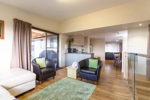 Four-Bedroom Holiday Home