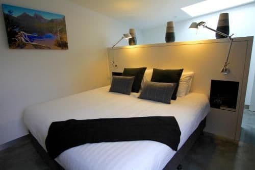 Two-Bedroom Apartment With Sea View - Tutors