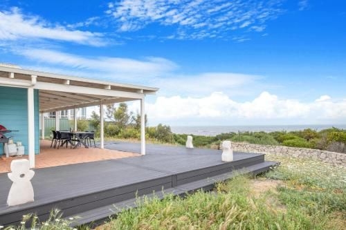 Bay Beach House - A Family & Pet Friendly Favourite with Direct Beach Access (Bay Beach House)4