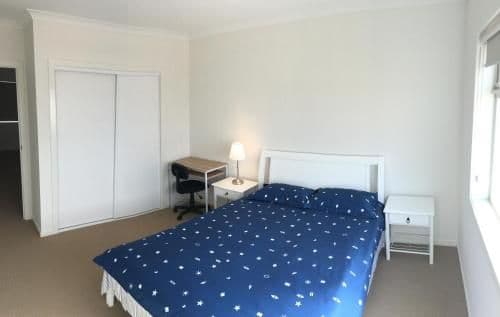 Standard Double Room with Shared Bathroom