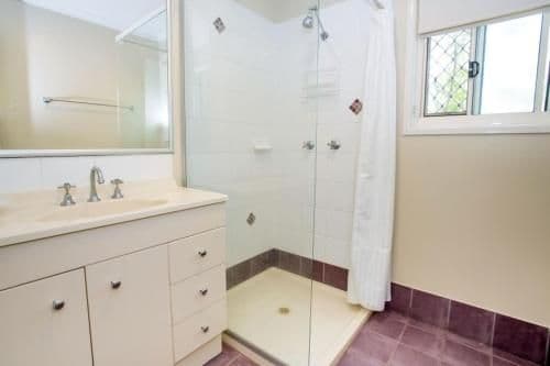 Deluxe Two-Bedroom Cabin