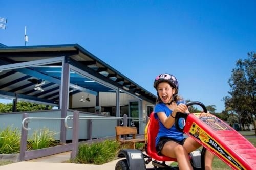 Reflections Holiday Parks Mylestom1