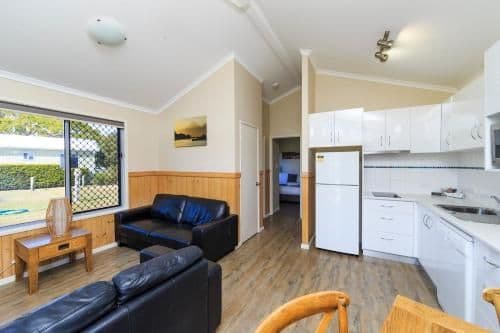 Deluxe Two-Bedroom Bungalow (5 Guests)