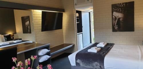 Queen Executive Room