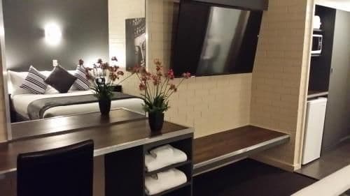 Queen Executive Room