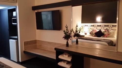 Queen Executive Room