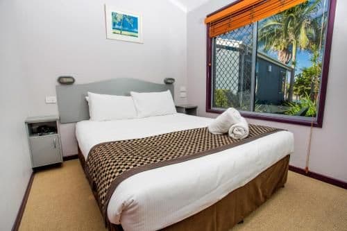 Standard One-Bedroom Cabin - Riverview