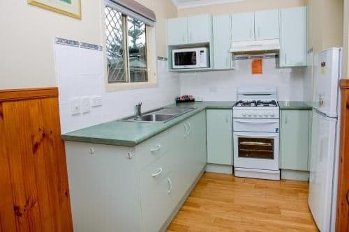 Deluxe Two-Bedroom Cabin (5 Adults)