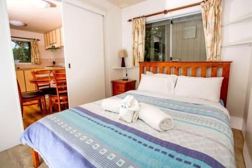 Cabin- Twofold (6 Adults)