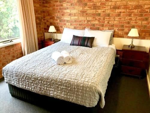 Family Room (2 Queen Beds)