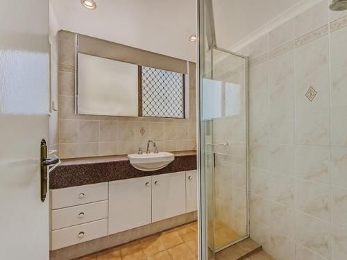 Pointview Lodge, Unit 24